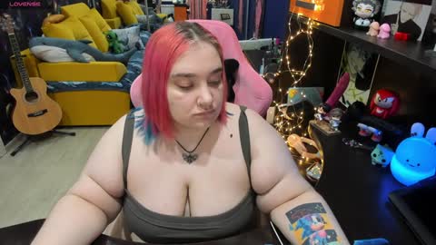 Sofie online show from 02/07/25, 02:37