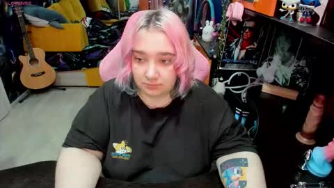 Sofie online show from 09/20/25, 02:12