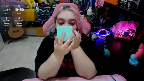 Sofie online show from 09/24/25, 03:43