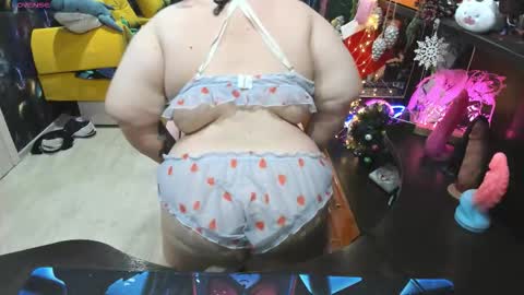 Sofie online show from 01/13/26, 02:17