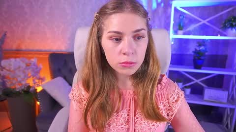 Sabrina online show from 03/24/26, 08:30