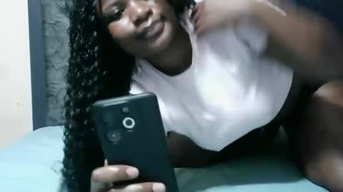 Snapshot of softsinn chatting on 05/11/26, 02:45 sheryll online show from 05/11/26, 02:45