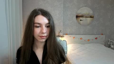 Kelly online show from 11/18/25, 03:49