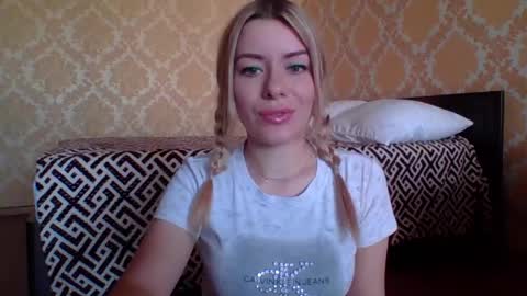 Snapshot of softy_aura chatting on 05/28/26, 01:41 softy_aura online show from 05/28/26, 01:41