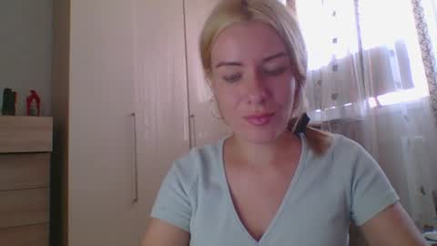 softy_aura online show from 08/04/26, 02:19