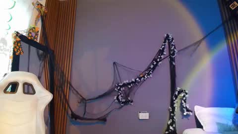 sofy west online show from 11/03/25, 04:08