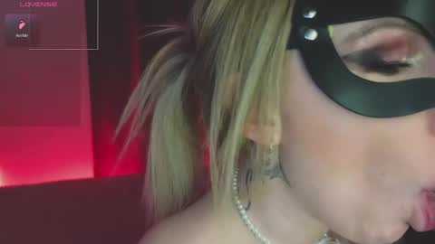 SOFYandMIKE online show from 04/30/26, 08:37