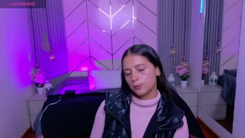 Sofy online show from 05/12/26, 10:07