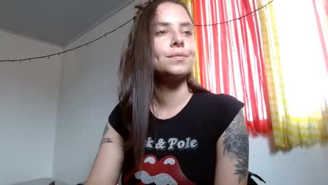 Snapshot of soka_lovers_04_ chatting on 01/04/25, 08:48 Sofia online show from 01/04/25, 08:48