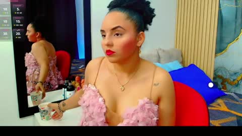 Sol Latiana online show from 06/04/26, 03:34