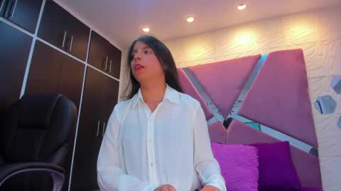 SOL  ANGEL online show from 05/19/26, 04:13