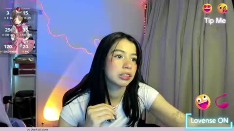 Snapshot of sol_lunaa23 chatting on 07/23/26, 10:40 sol online show from 07/23/26, 10:40