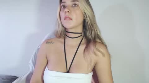 Snapshot of sol_rous chatting on 02/06/26, 12:52 online show from 02/06/26, 12:52