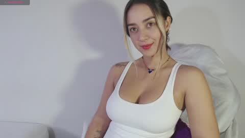     online show from 04/17/26, 01:03