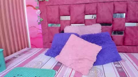 Snapshot of sol_stephanny chatting on 12/01/25, 06:24 Sol online show from 12/01/25, 06:24