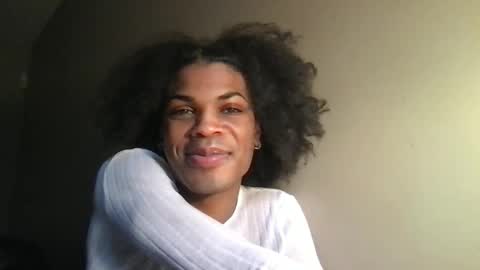 Snapshot of solaceeve chatting on 10/29/25, 05:58 SolaceEve online show from 10/29/25, 05:58