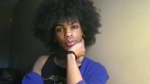 Snapshot of solaceeve chatting on 12/01/25, 07:19 SolaceEve online show from 12/01/25, 07:19