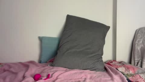 Solacesiren online show from 04/28/26, 02:33