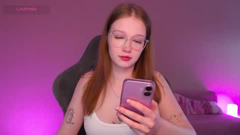 Jennifer Jenny Jen online show from 04/30/26, 09:59