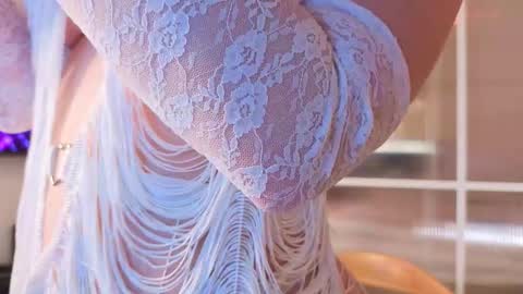 Snapshot of solar_psyche chatting on 01/18/26, 05:39 Andrea online show from 01/18/26, 05:39