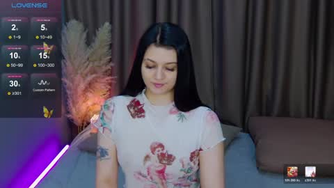 Snapshot of solazolaa chatting on 04/26/26, 01:47 Sonya online show from 04/26/26, 01:47