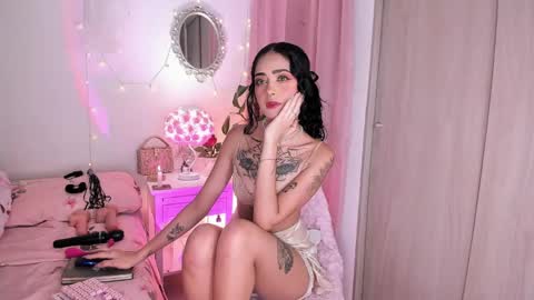 solecito online show from 04/16/26, 01:50