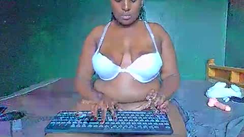 Solly bunny online show from 04/24/26, 08:17