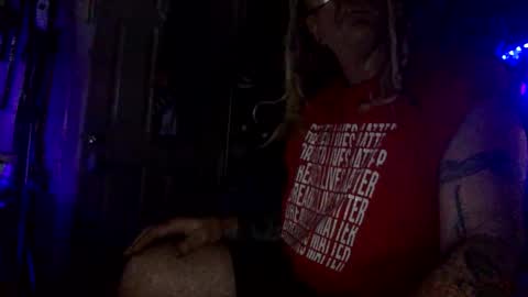 Snapshot of solman23 chatting on 03/15/26, 02:01 solman23 online show from 03/15/26, 02:01