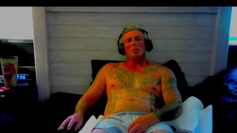 I love watching beautiful women play with themselves online show from 04/26/26, 07:00