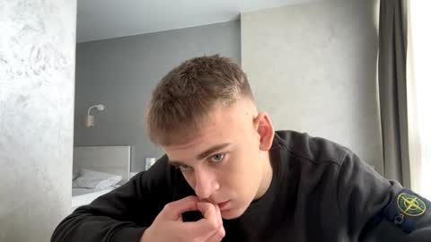 Jett online show from 04/11/26, 07:45