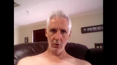 Snapshot of soloman1969 chatting on 12/14/24, 02:12 Soloman online show from 12/14/24, 02:12