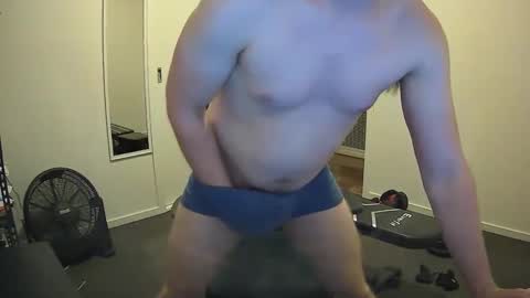 Snapshot of somethingsexysam chatting on 12/16/24, 12:27 Edging Sam JOI online show from 12/16/24, 12:27