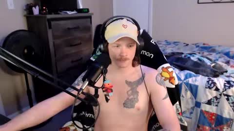 Snapshot of somethinqfunny chatting on 03/02/25, 11:20 Lover Boi online show from 03/02/25, 11:20