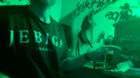 Snapshot of son_e_blacc chatting on 01/18/26, 04:22 Soni online show from 01/18/26, 04:22