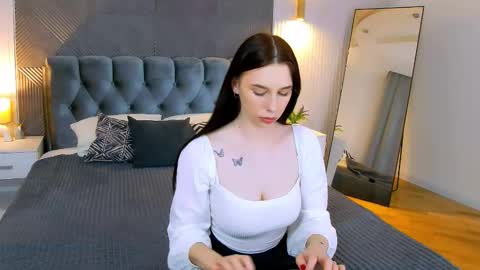 Snapshot of sonataray chatting on 02/08/26, 02:31 Catherine online show from 02/08/26, 02:31