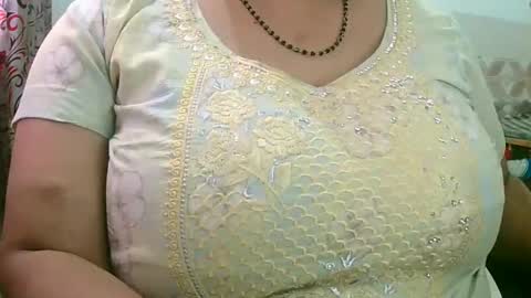 Snapshot of soni88888 chatting on 12/05/24, 08:55 soni88888 online show from 12/05/24, 08:55