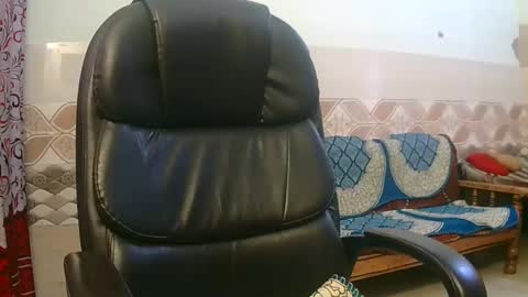 Snapshot of soni88888 chatting on 01/31/25, 05:51 soni88888 online show from 01/31/25, 05:51