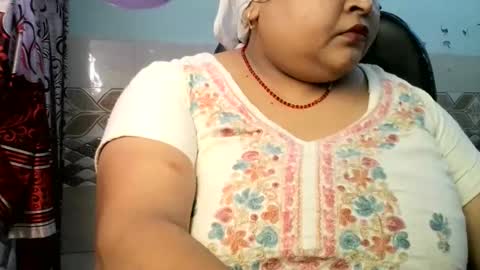 Snapshot of soni88888 chatting on 05/24/26, 04:39 soni88888 online show from 05/24/26, 04:39