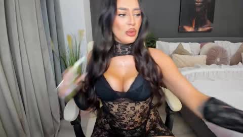 Snapshot of sonia__rey chatting on 01/18/26, 08:56 Sonia Rey online show from 01/18/26, 08:56