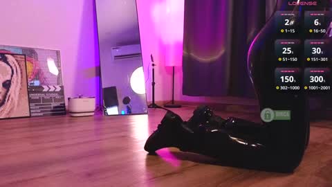 Sonia online show from 02/04/25, 07:11