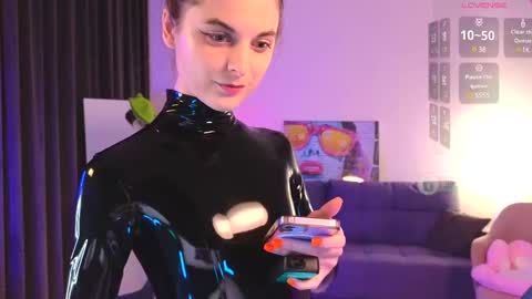 Sonia online show from 03/12/25, 04:02