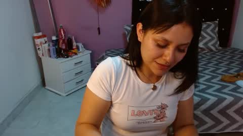 sonialatin69 online show from 01/13/25, 09:42
