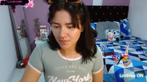 sonialatin69 online show from 03/04/25, 05:24