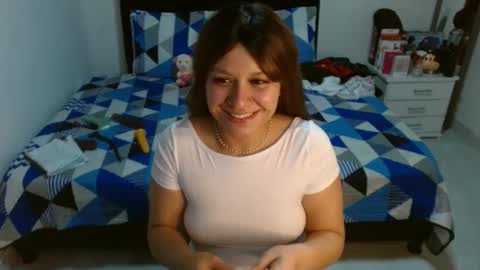 sonialatin69 online show from 09/20/25, 12:44