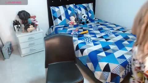 sonialatin69 online show from 10/01/25, 04:24