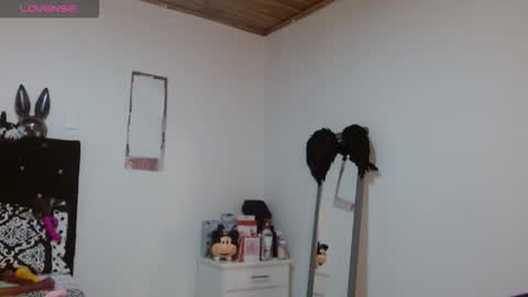 sonialatin69 online show from 10/02/25, 12:23