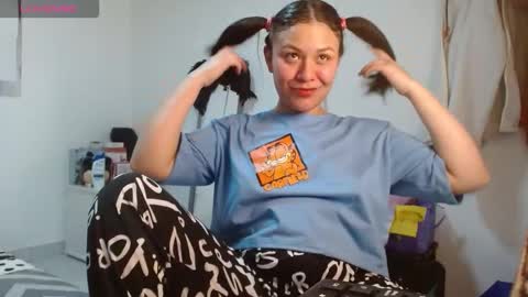 sonialatin69 online show from 10/06/25, 12:35