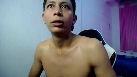 sonic_jess07 online show from 04/22/26, 11:12