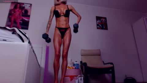 Sonja Ray online show from 11/02/25, 09:55