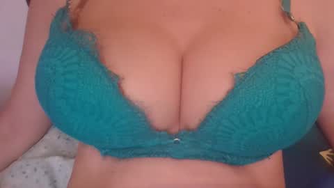 Sonnya online show from 11/10/25, 11:53